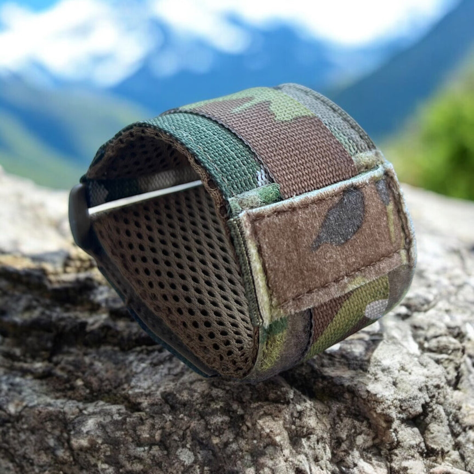 EXPLOSIVE OPS GEAR GARMING FORETREX WRIST STRAPS