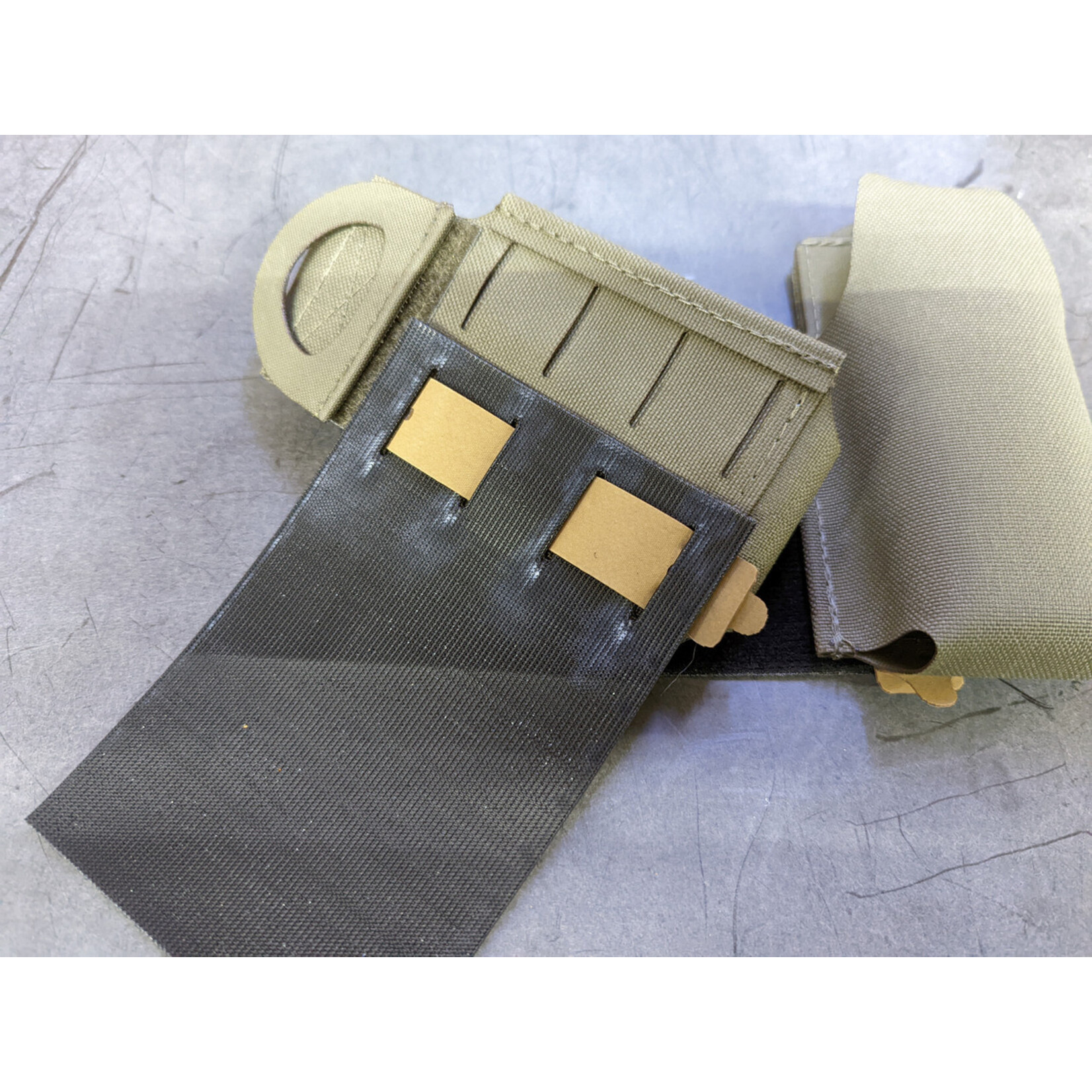 ESSTAC BAEOFENG RADIO POUCH