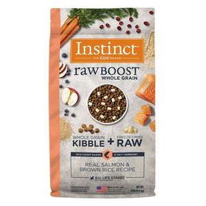 Instinct Canine Raw Boost Salmon con Granos de Arroz Integral 9.8 kg (20 lb)