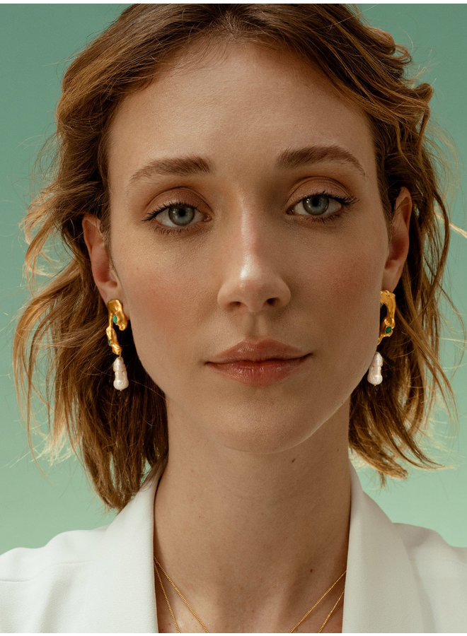 Adria Pearl Earrings