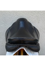 Albion HR Dressage Saddle 17" Medium