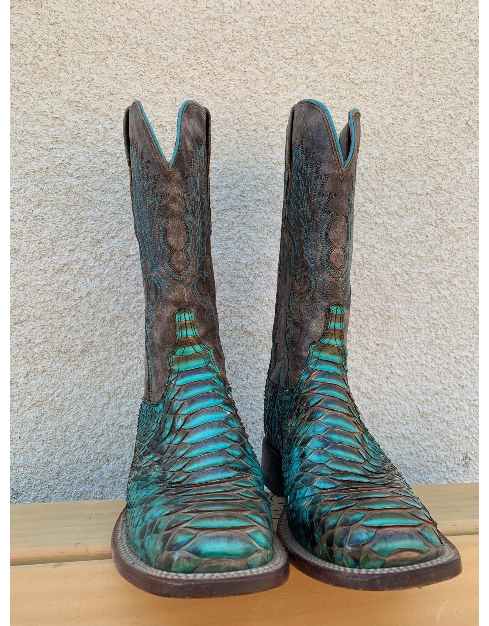 Lucchese Turquoise Python Square Toe Western Boots sz 9