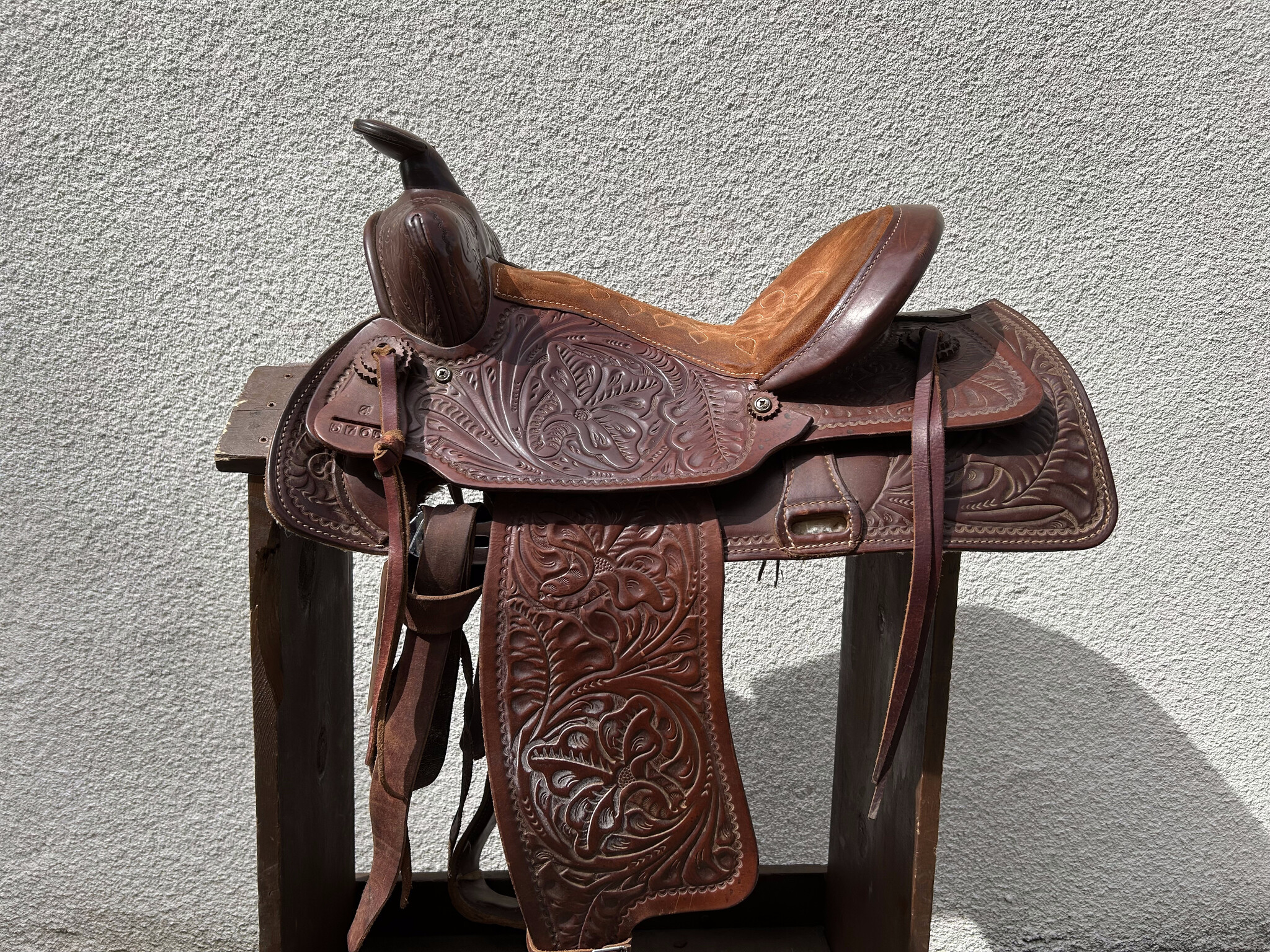 Western Saddle 15" Suede Seat Full Quarter Horse Bars San Diego Saddlery