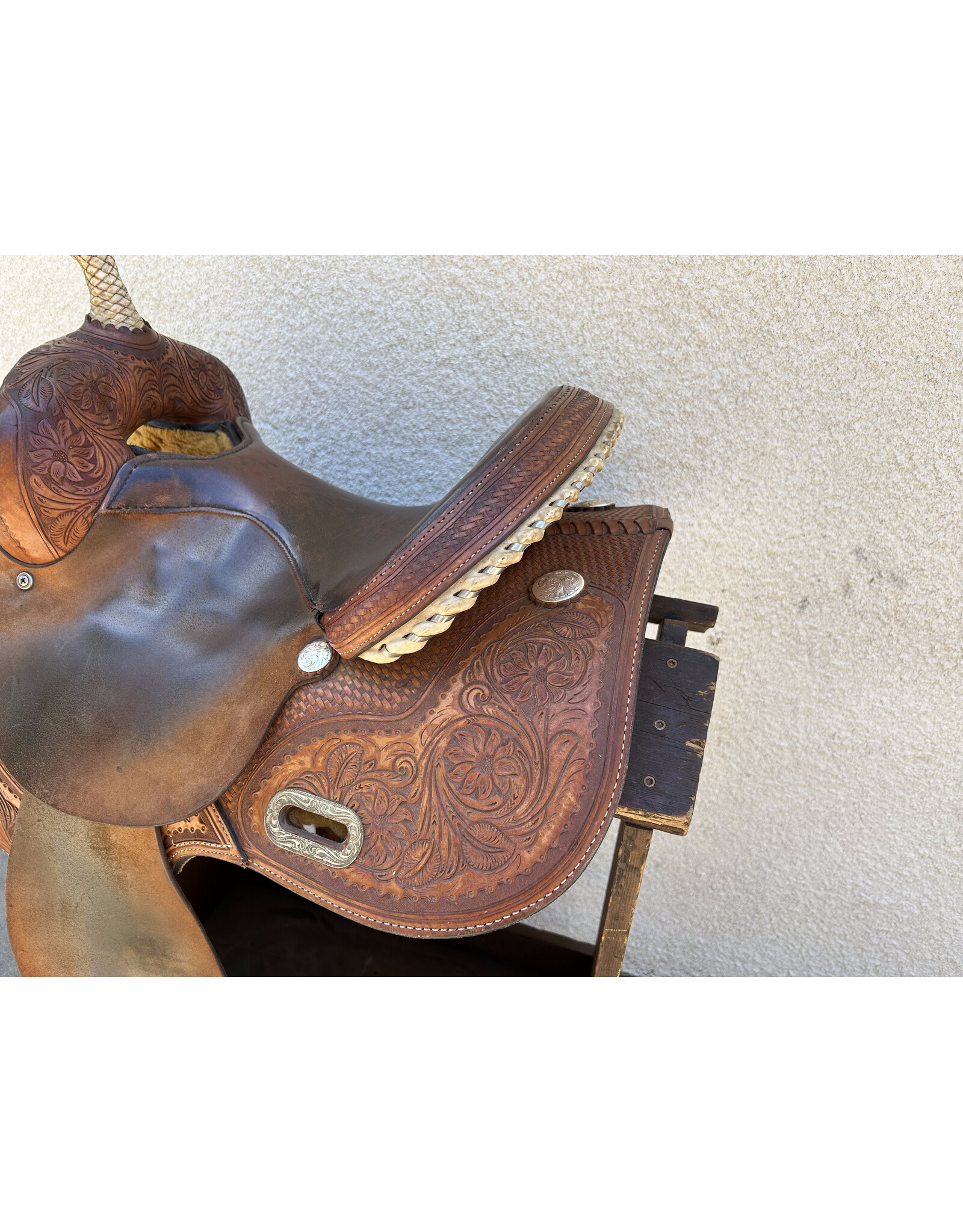 Circle Y Flex-Lite Barrel Saddle 14" Regular Tree
