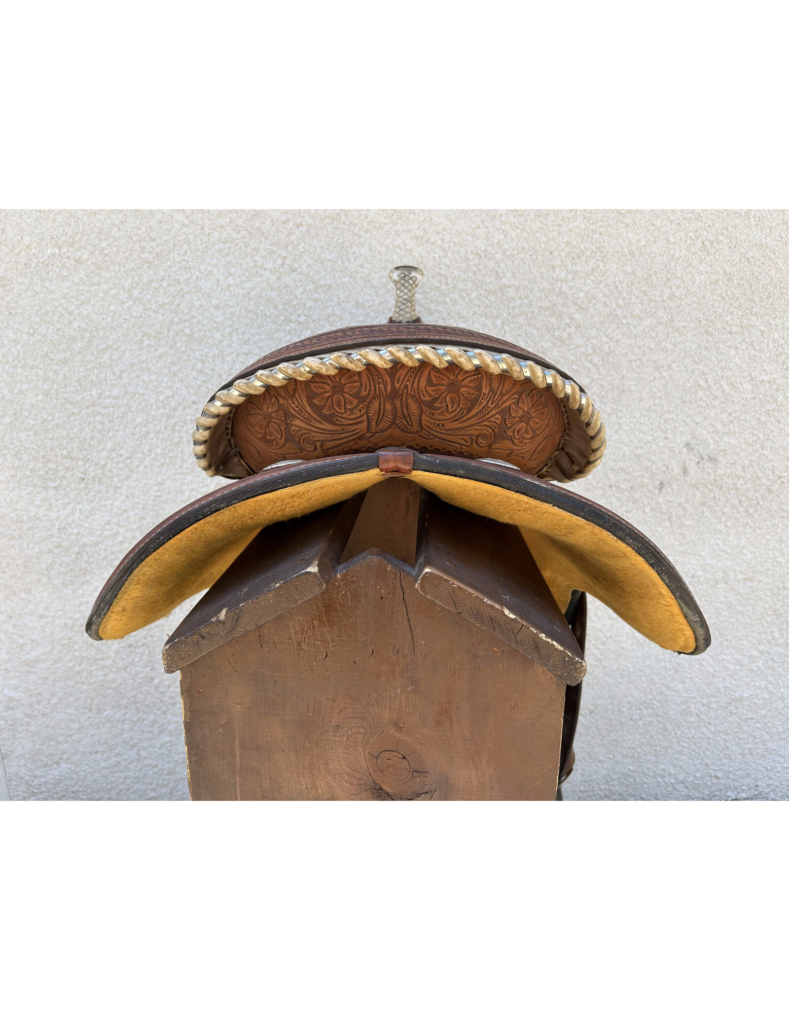 Circle Y Flex-Lite Barrel Saddle 14" Regular Tree