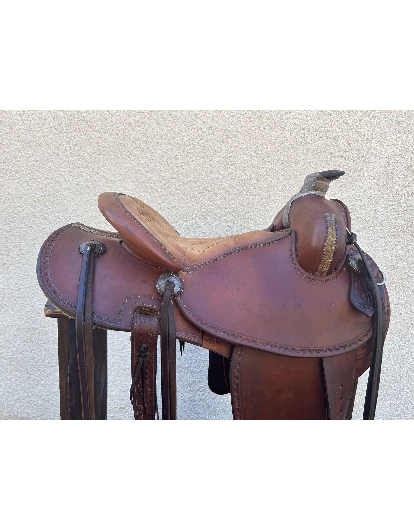 Roper Gary McClintock Saddle 15.5" wide tree