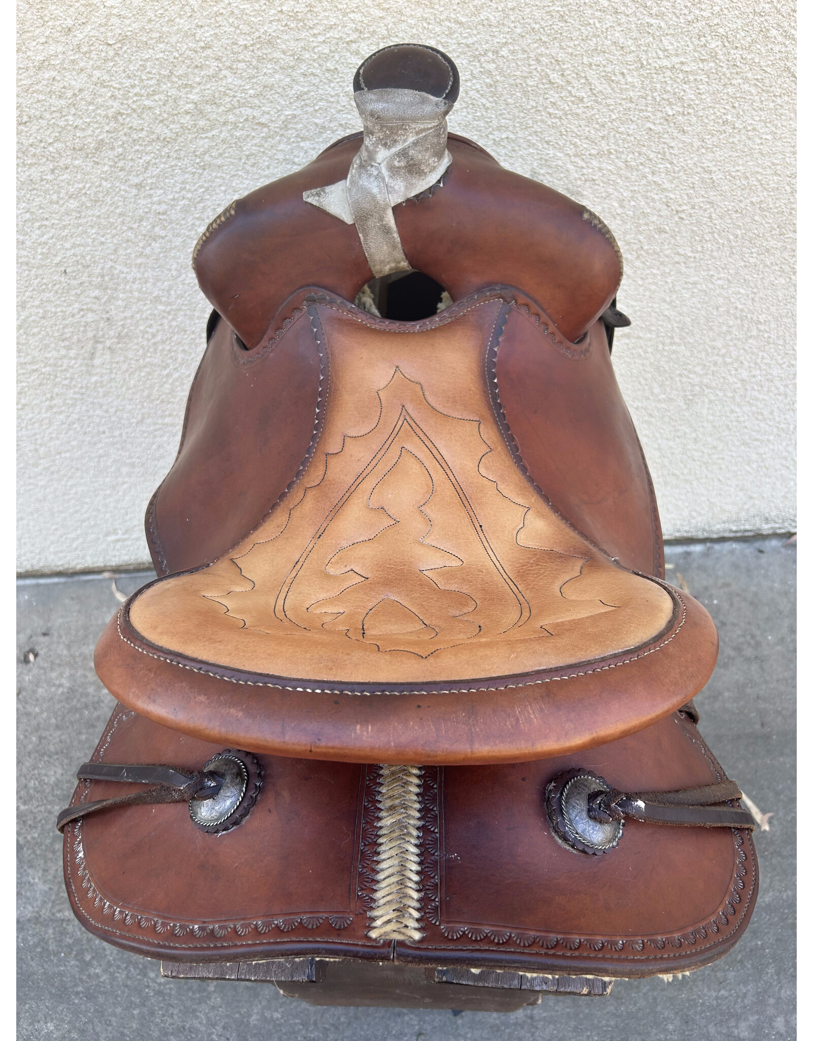 Roper Gary McClintock Saddle 15.5" wide tree