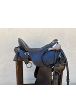 Tucker Vista Endurance Saddle 17.5" Medium Tree with Matching Breastcollar
