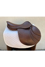 Stubben Portos S Deluxe Saddle 17.5" 30 Tree (medium)