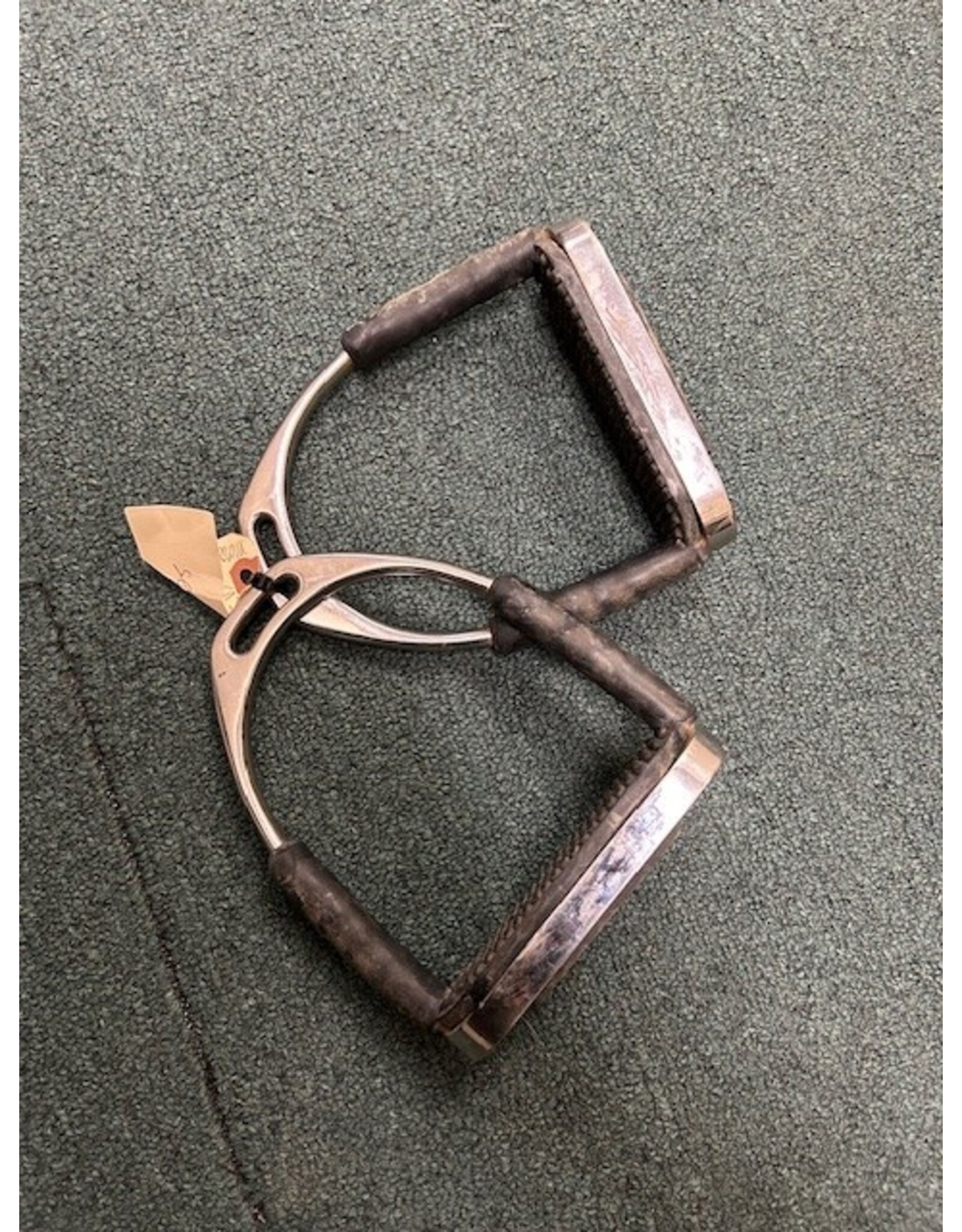 Sprenger Jointed Stirrup Irons 4 3/4"