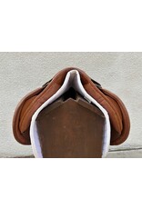 Barnsby Jump Saddle 16" Seat #4 Wide Tree