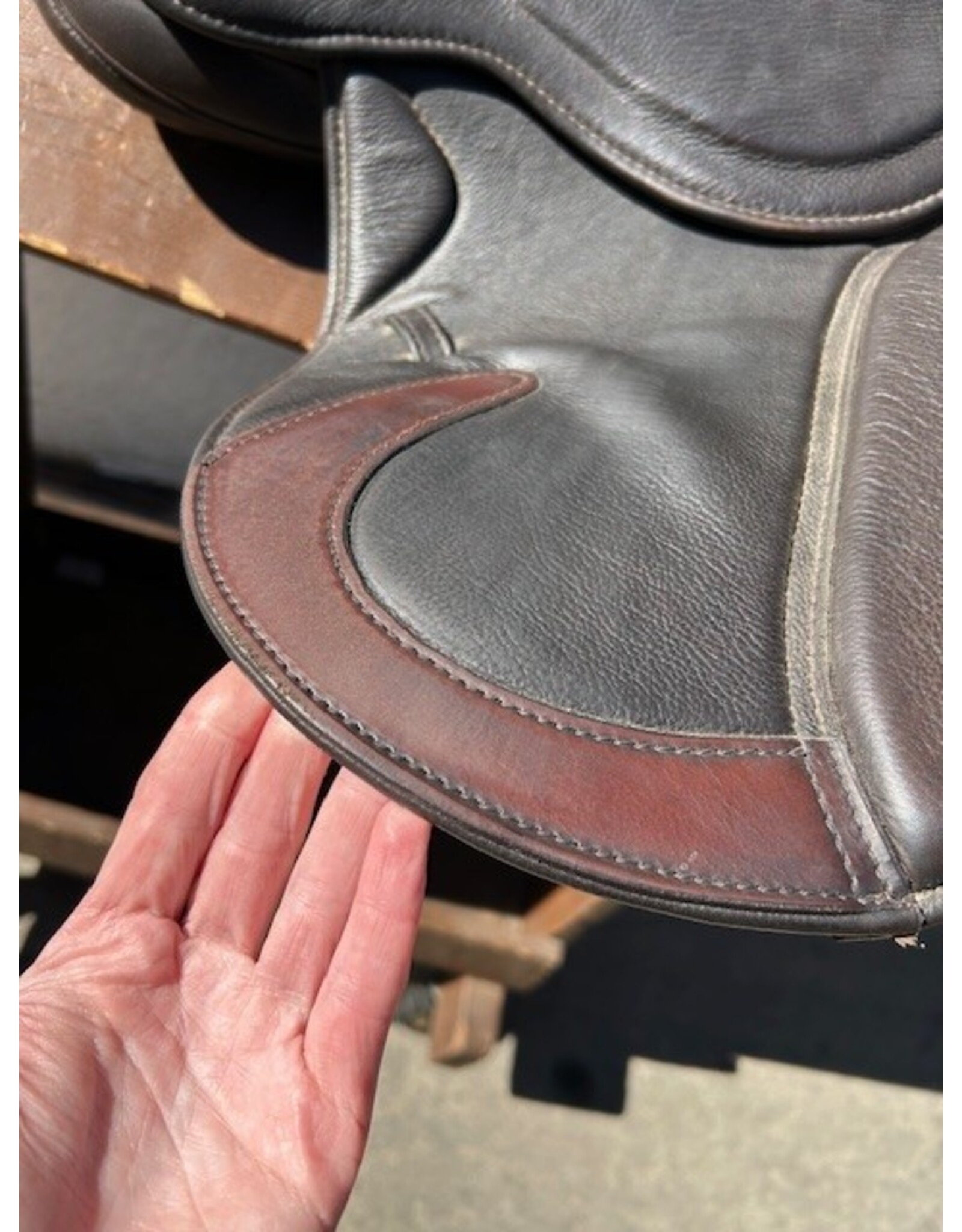 Royal Heritage Pony Jump Saddle 14" Interchangable Gullet