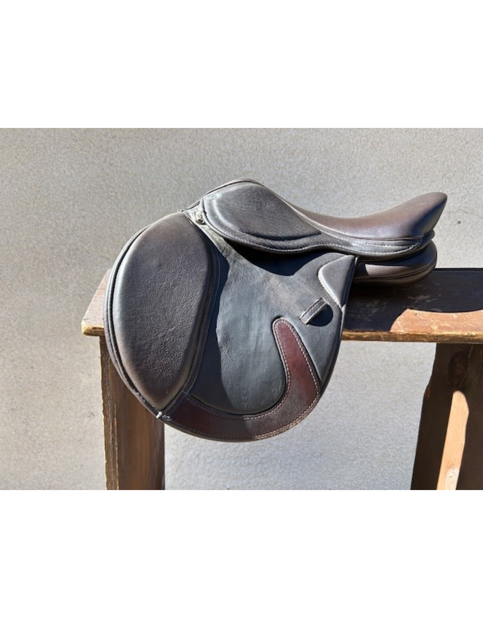 Royal Heritage Pony Jump Saddle 14" Interchangable Gullet