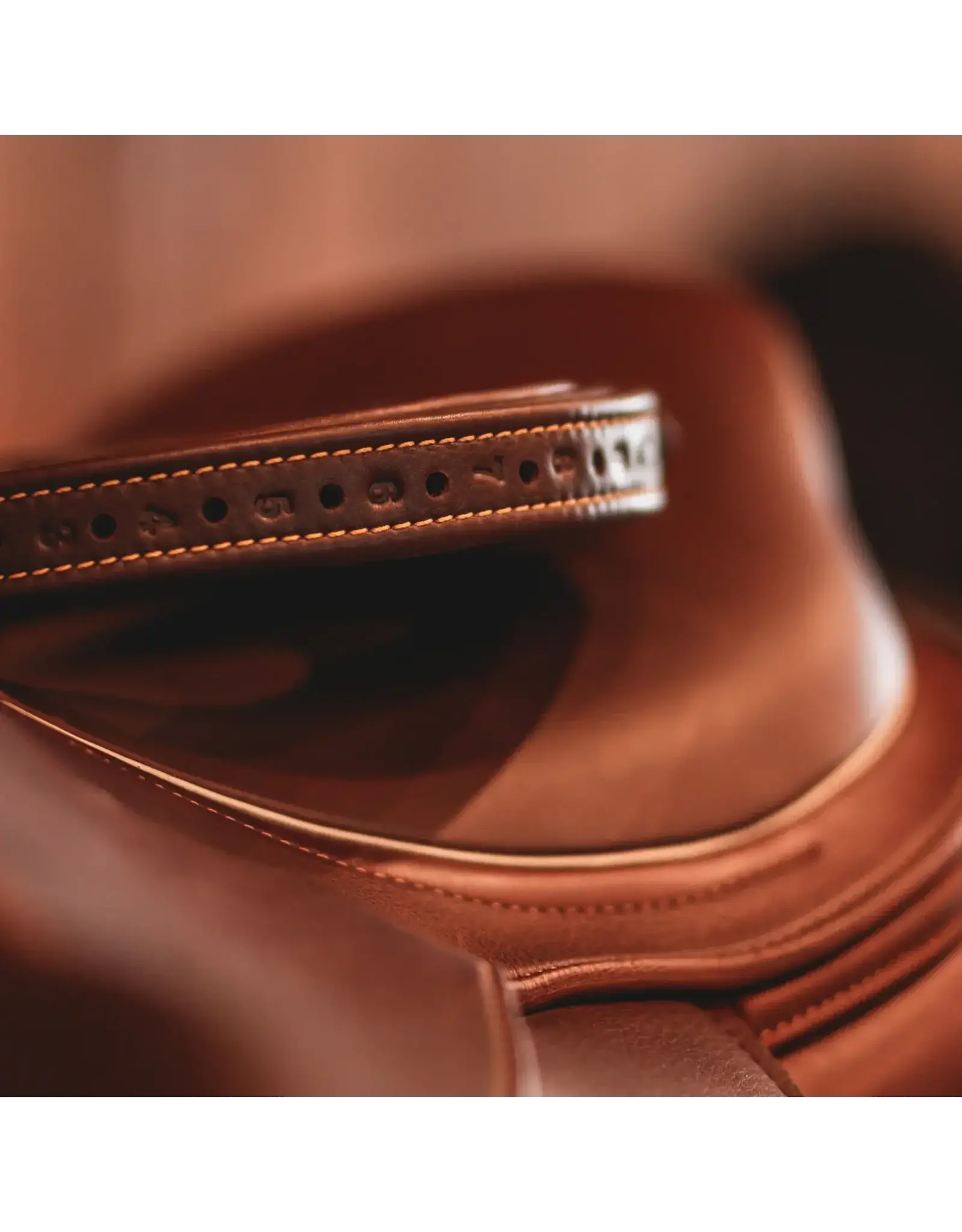 CommonWealth Yoho Rolled Stirrup Leathers