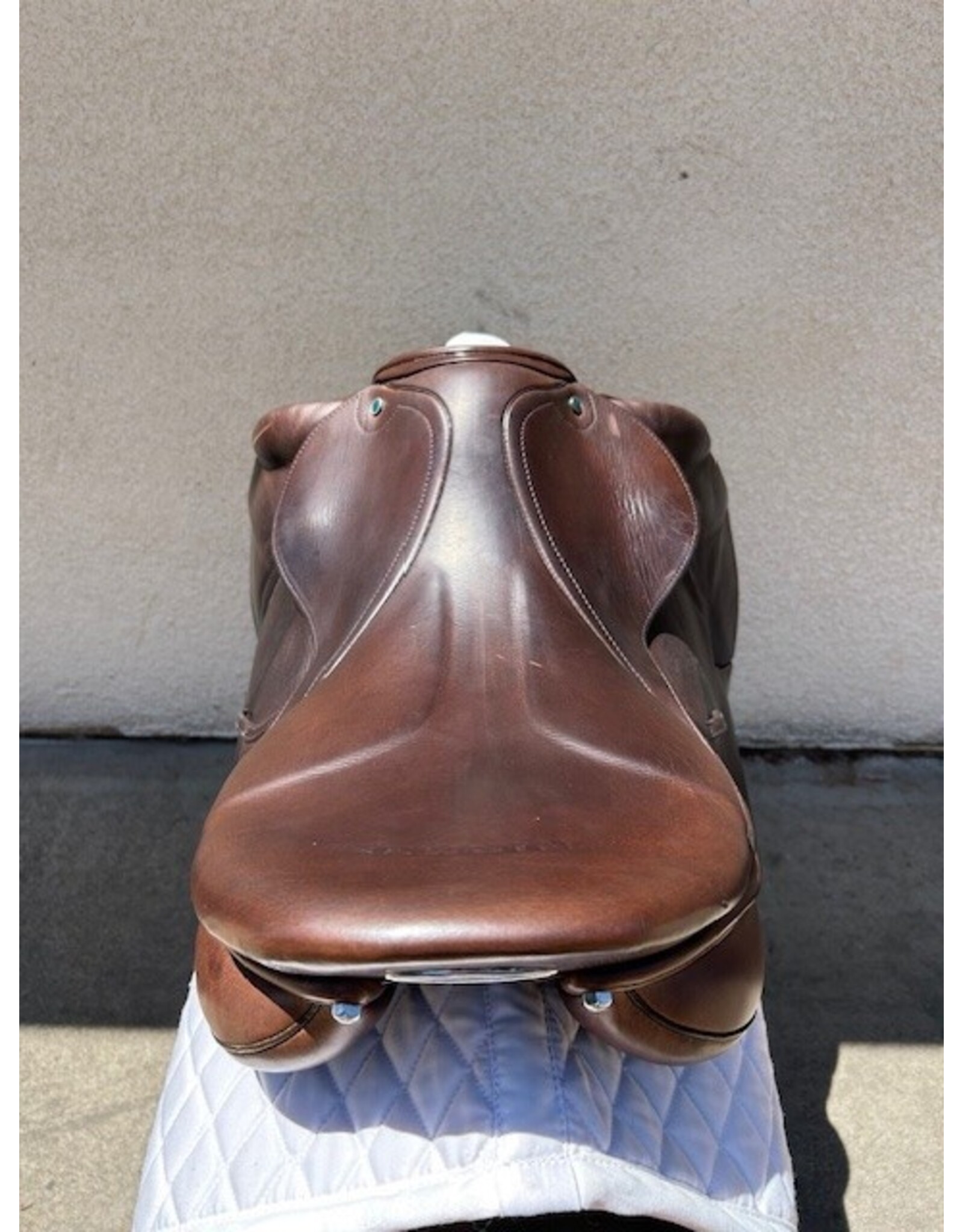 Stubben Zaria EX Deluxe 2013 18" Seat, 27 (Narrow-Medium Narrow) tree