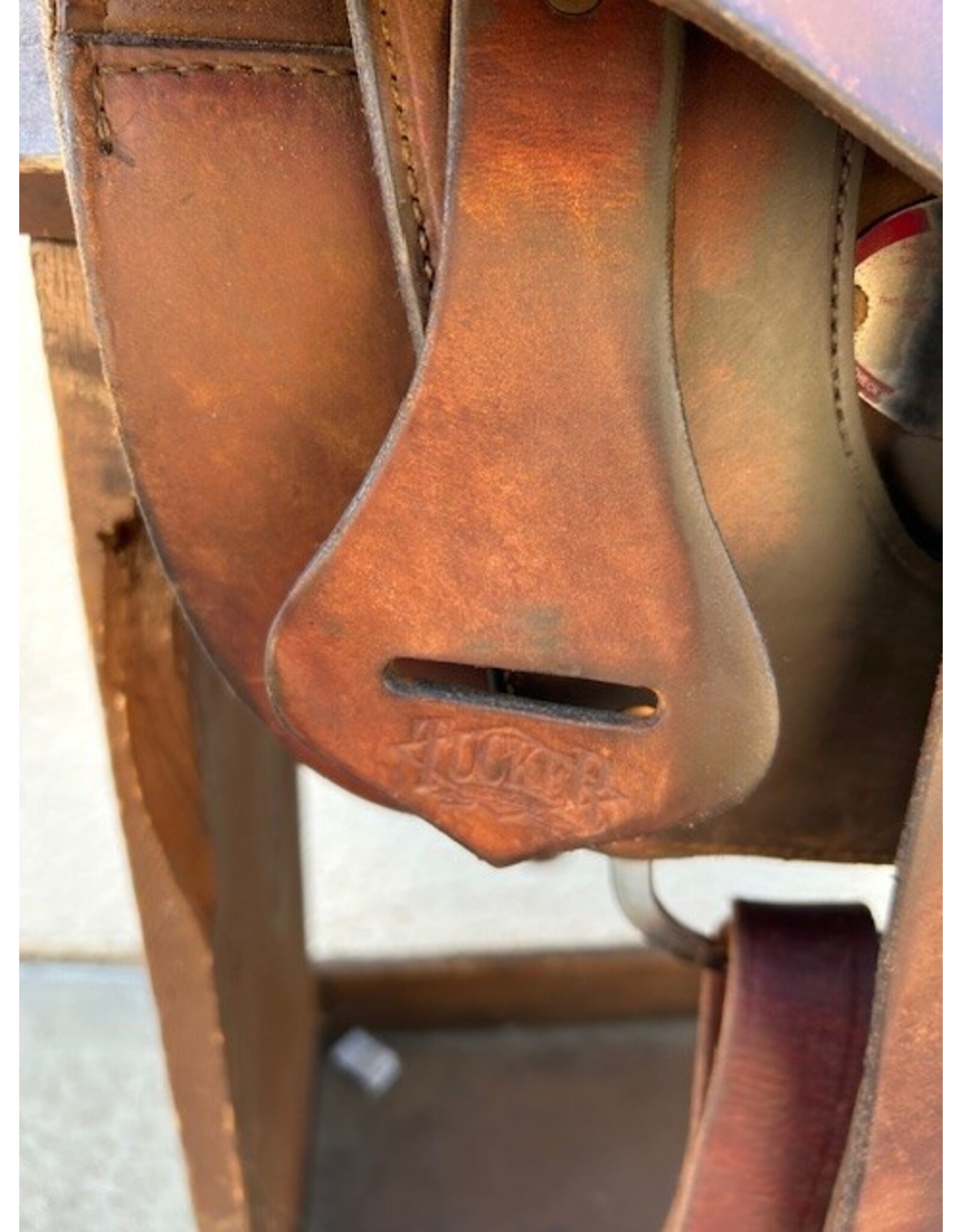 Tucker Trail Saddle 15.5" Seat 5.5" Gullet