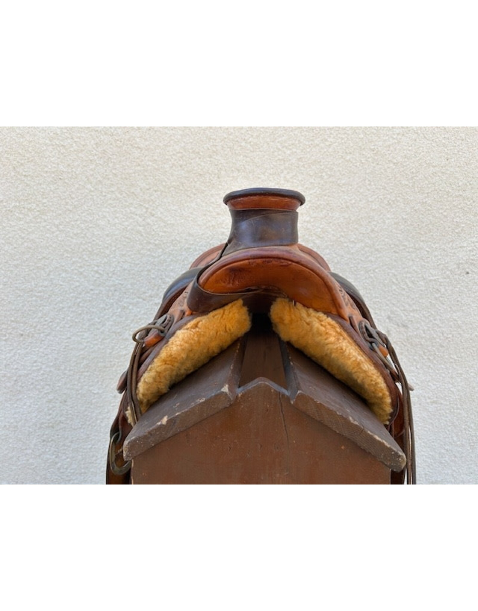JJ Maxwell Saddle 16" Seat 7" Gullet