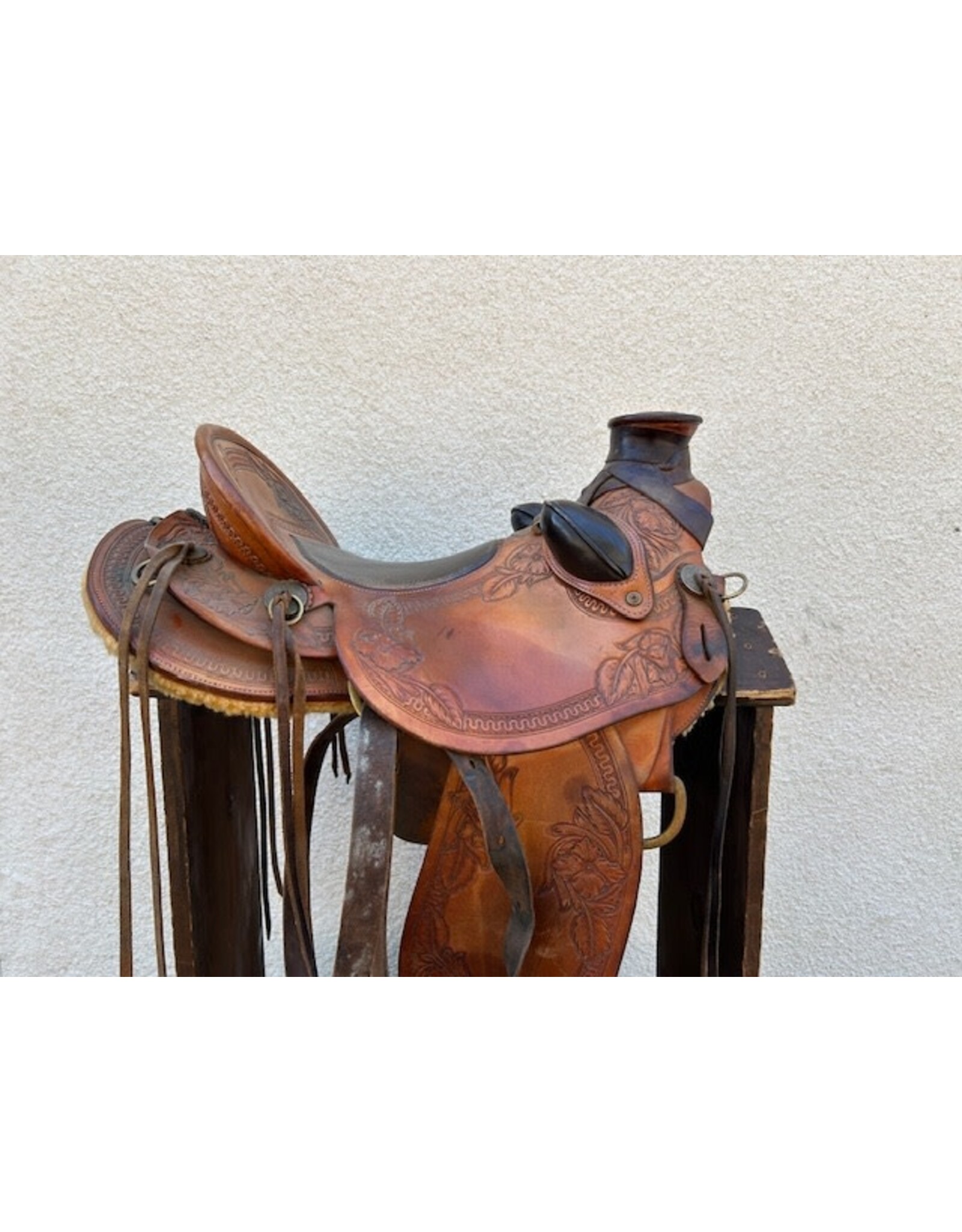 JJ Maxwell Saddle 16" Seat 7" Gullet