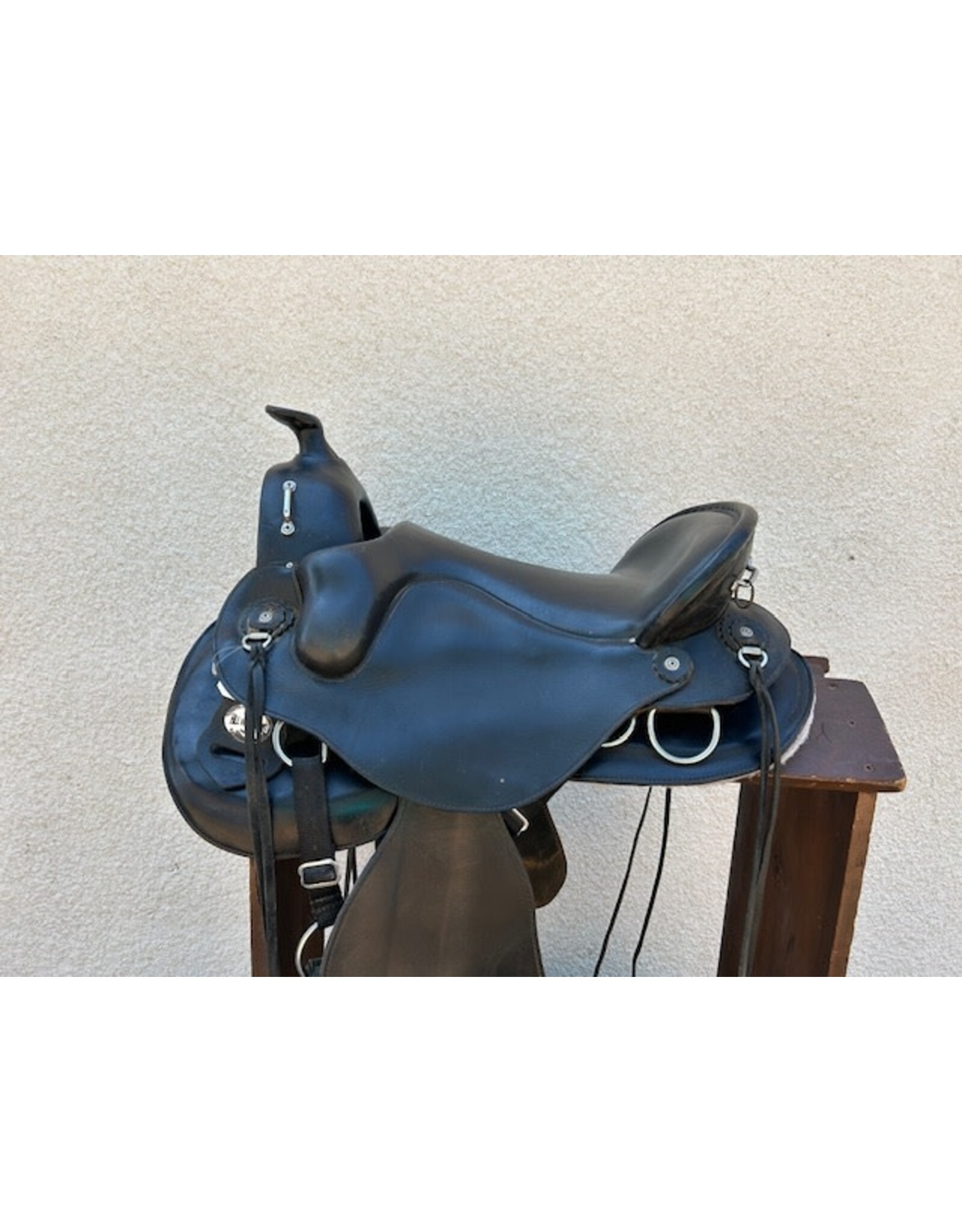 Hill View Farm Orthoflex 16" Seat w/ Fleece Booties