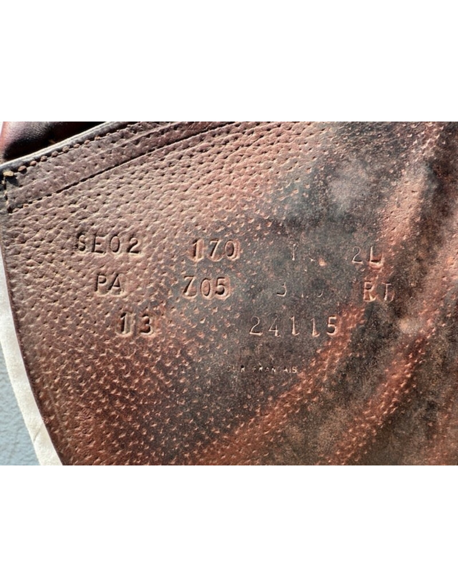 CWD SE02 Close Contact Saddle 17"