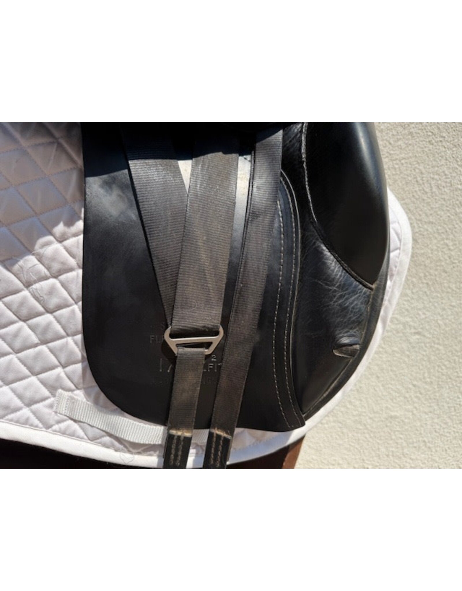 Hintermayer Anatomic Dressage Saddle 17" Medium