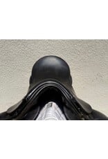 Hintermayer Anatomic Dressage Saddle 17" Medium