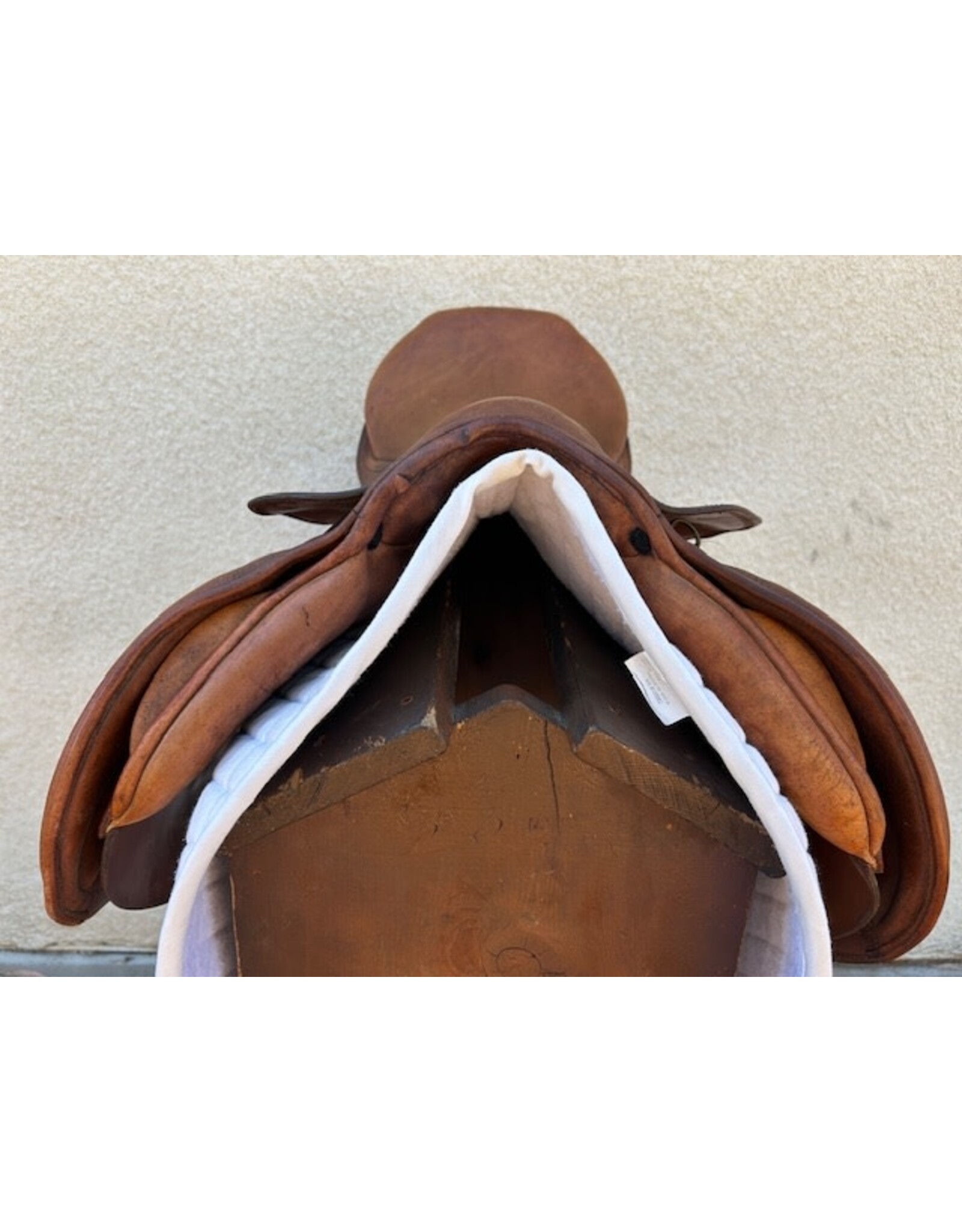 Stubben Genesis De Luxe 16.5" Seat, XWide Tree