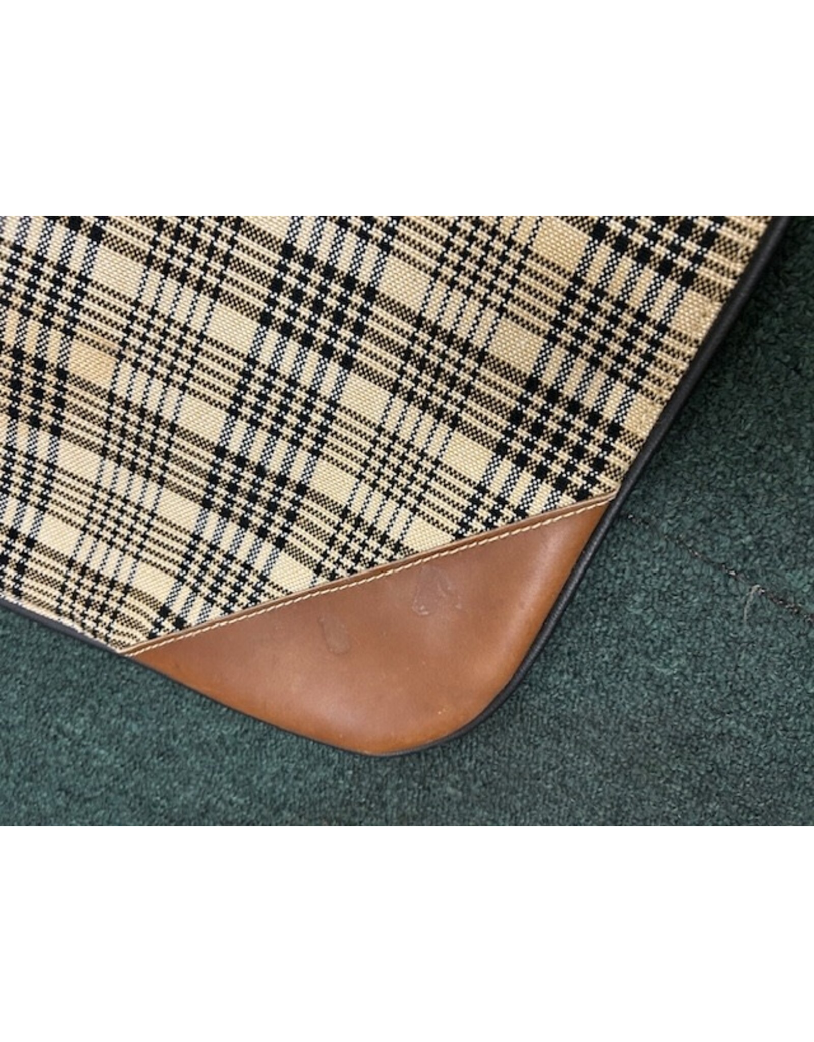 5/A Baker Garment Bag