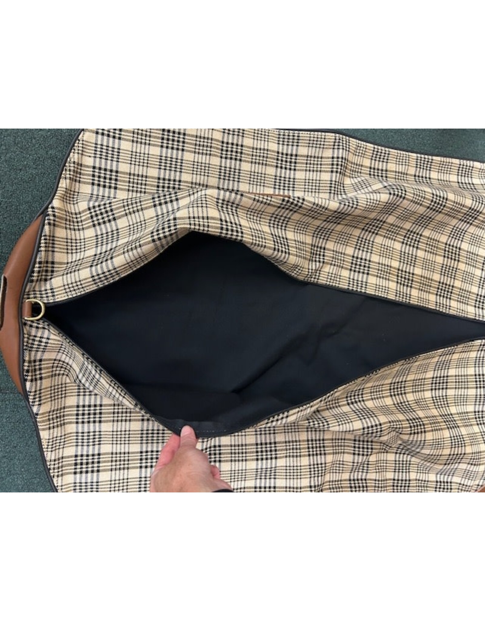 5/A Baker Garment Bag