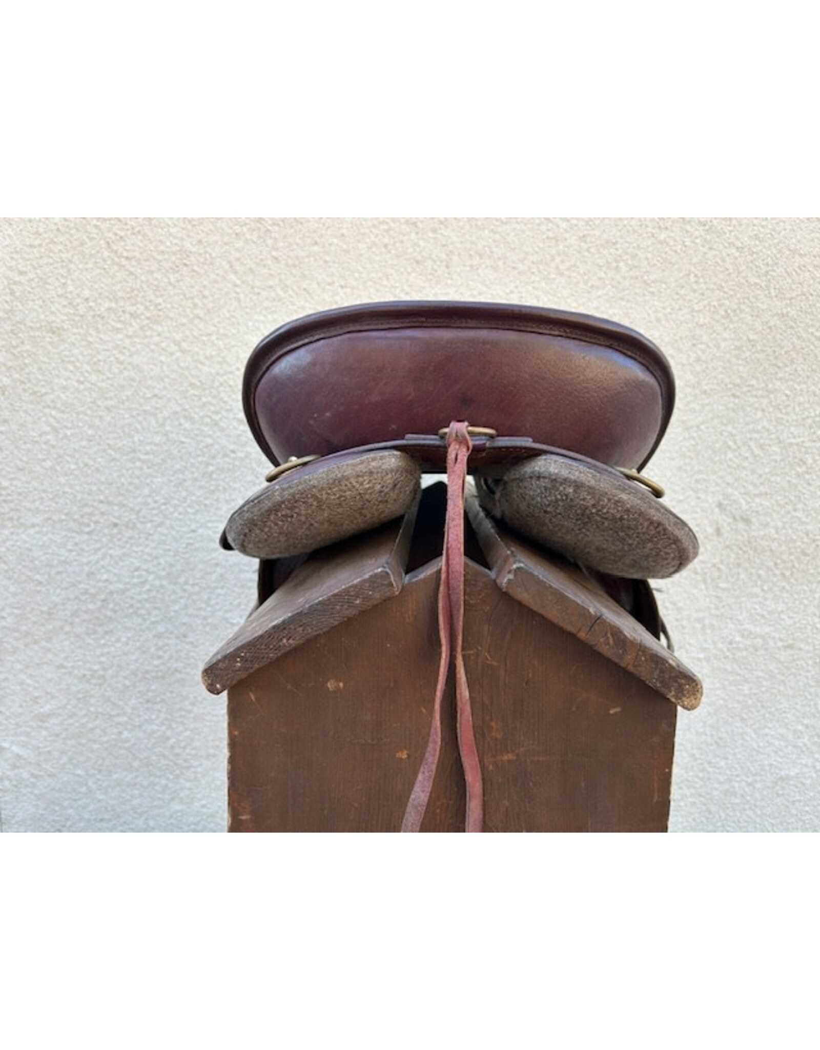 Tucker Western Endurance 16.5" Seat, Wide Gaited Tree