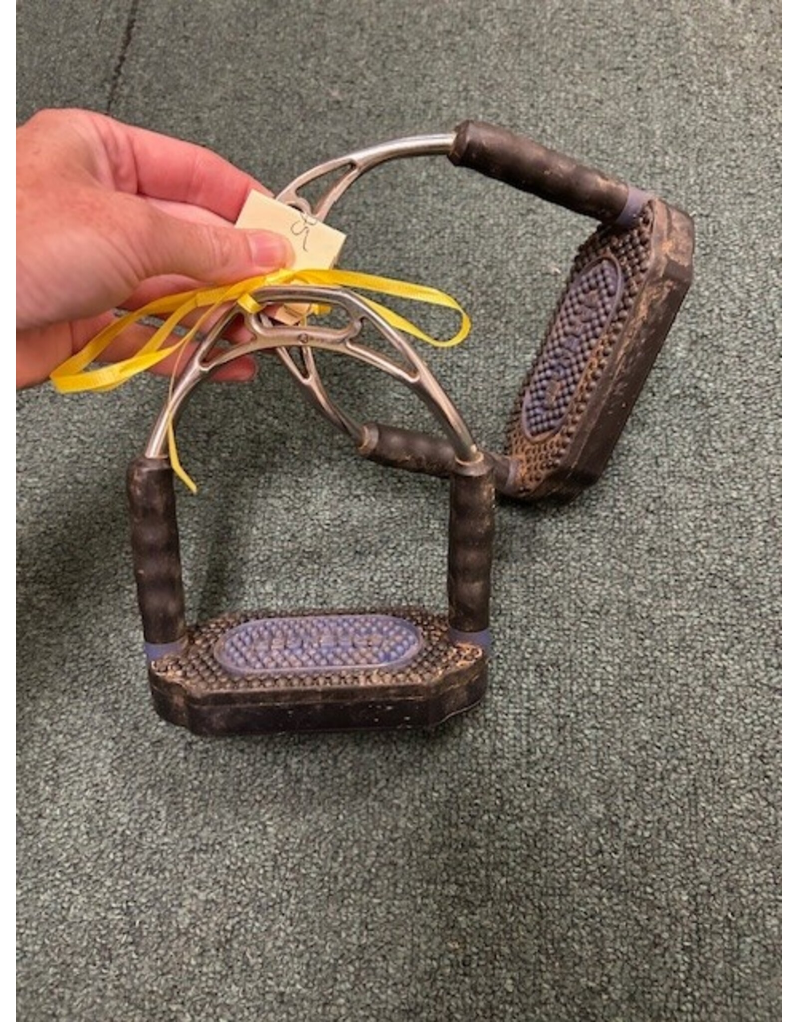 Sprenger Bow Balance Stirrups 4"