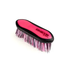 Shires EZI-GROOM Grip Dandy Brush