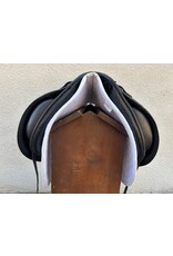 Täkt Dressage Saddle TSD-17 17" Medium Wide Tree Täkt Dressage Saddle TSD-17 17" Medium Wide Tree