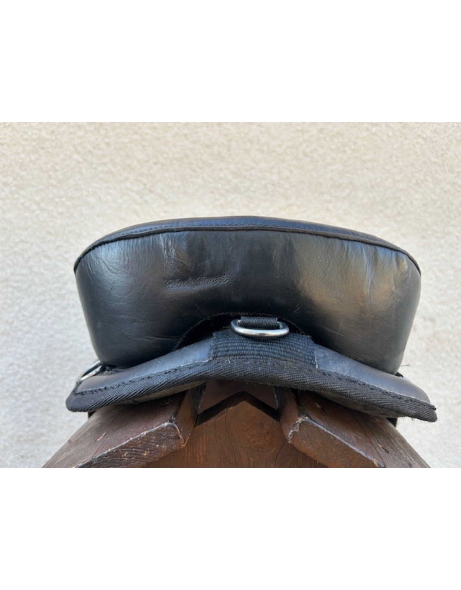 Black Forest Treeless Endurance Saddle Size 2 (Western 16") Black