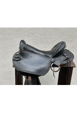 Double Creek Saddlery/ Henry Miller Endurance 17" Seat, SQHB