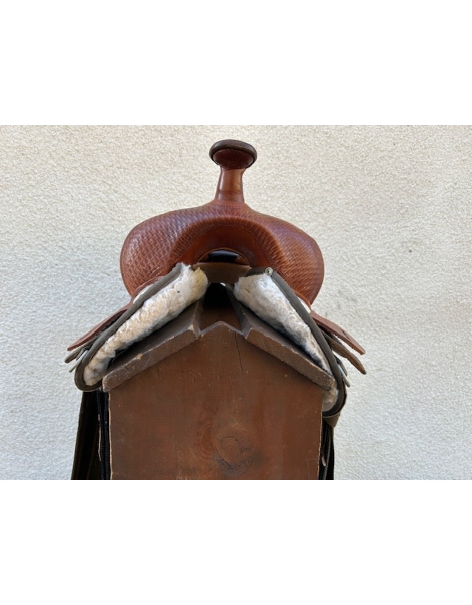 Fabtron Leather/Synthetic Saddle 15.5" Seat, FQHB