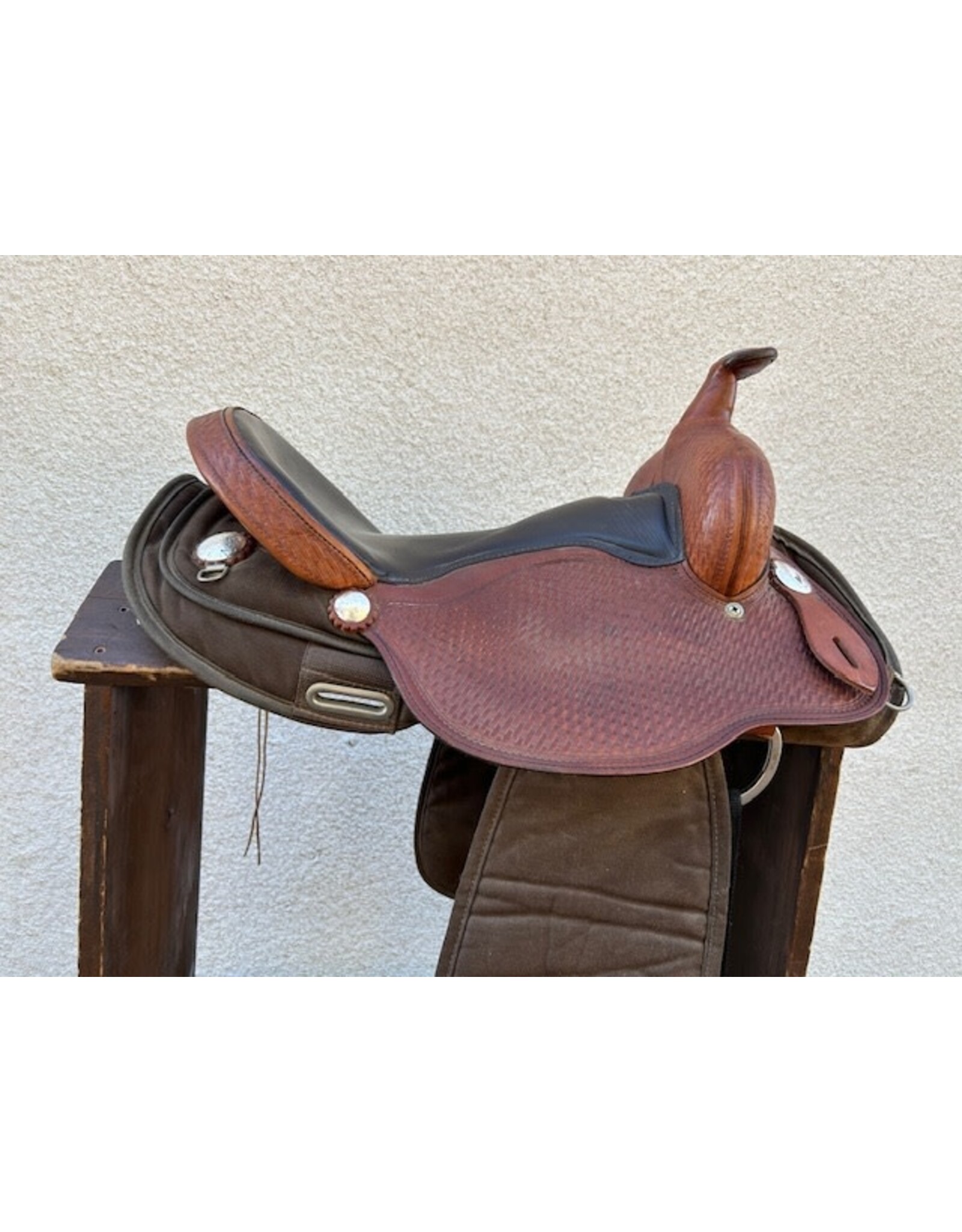 Fabtron Leather/Synthetic Saddle 15.5" Seat, FQHB