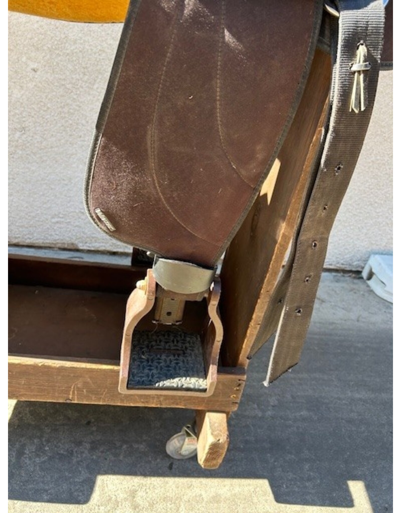 Wintec Trail Saddle Black 16" Seat  Wide Tree