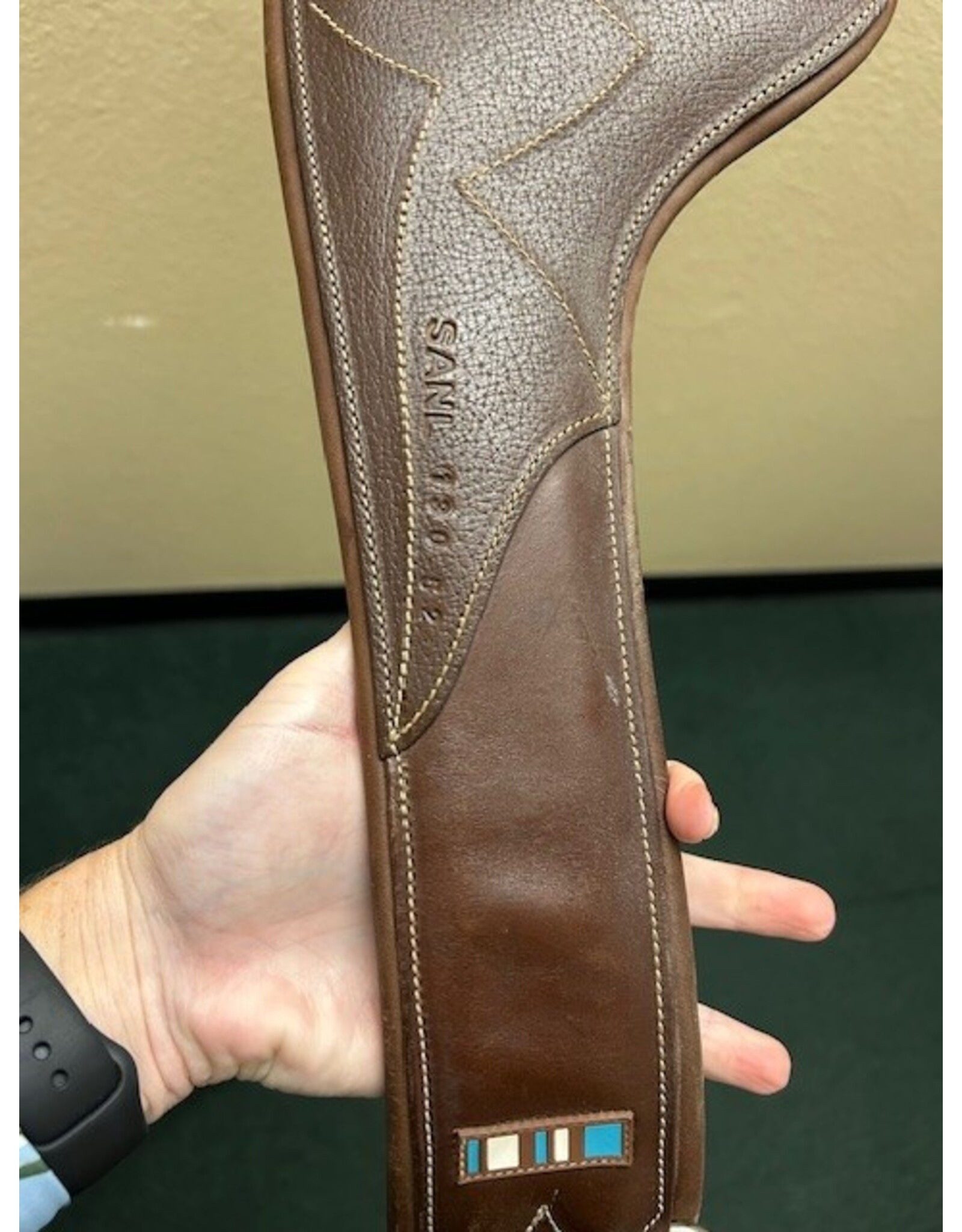 Voltaire Design Anatomical Girth Havana 52"