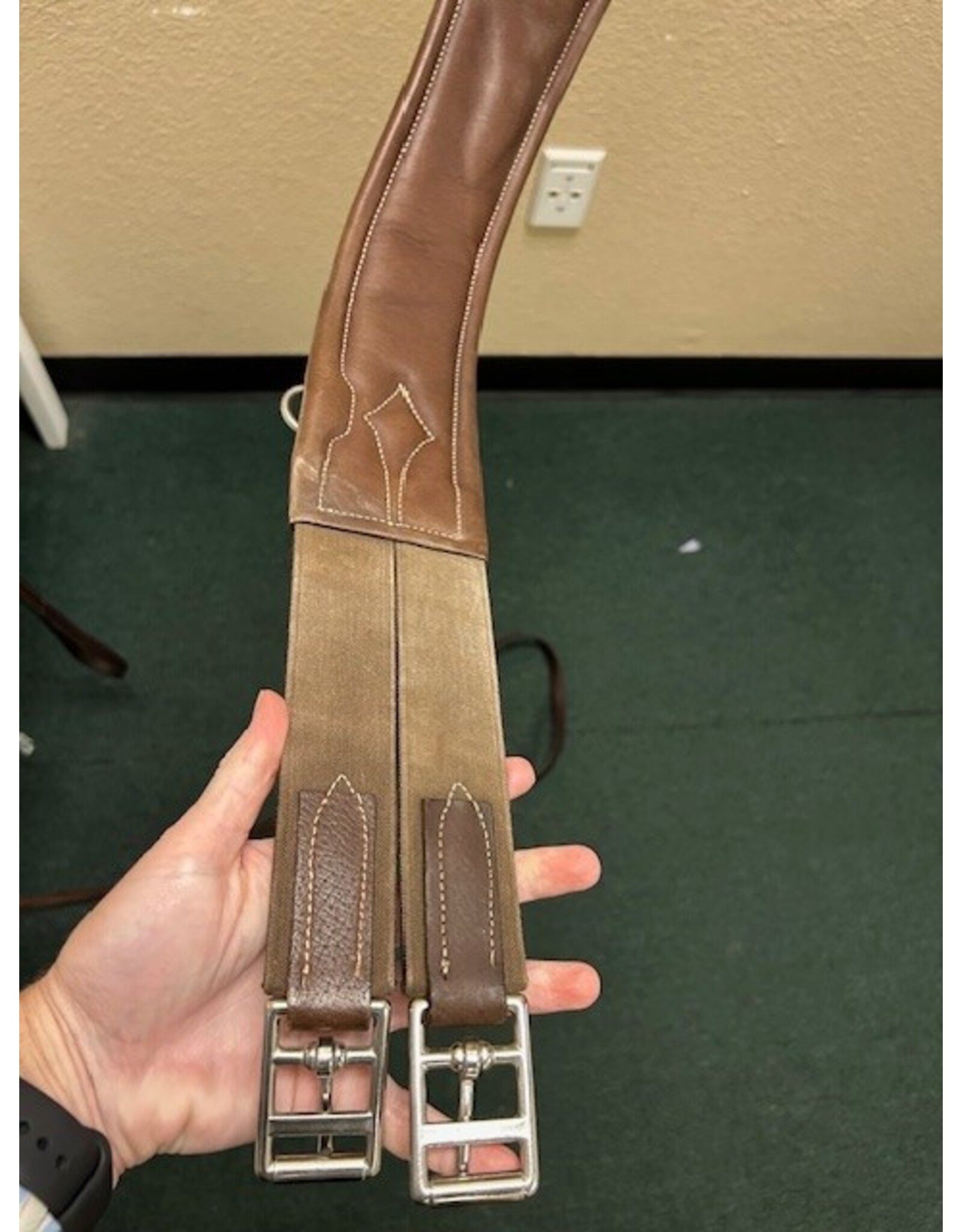 Voltaire Design Anatomical Girth Havana 52"