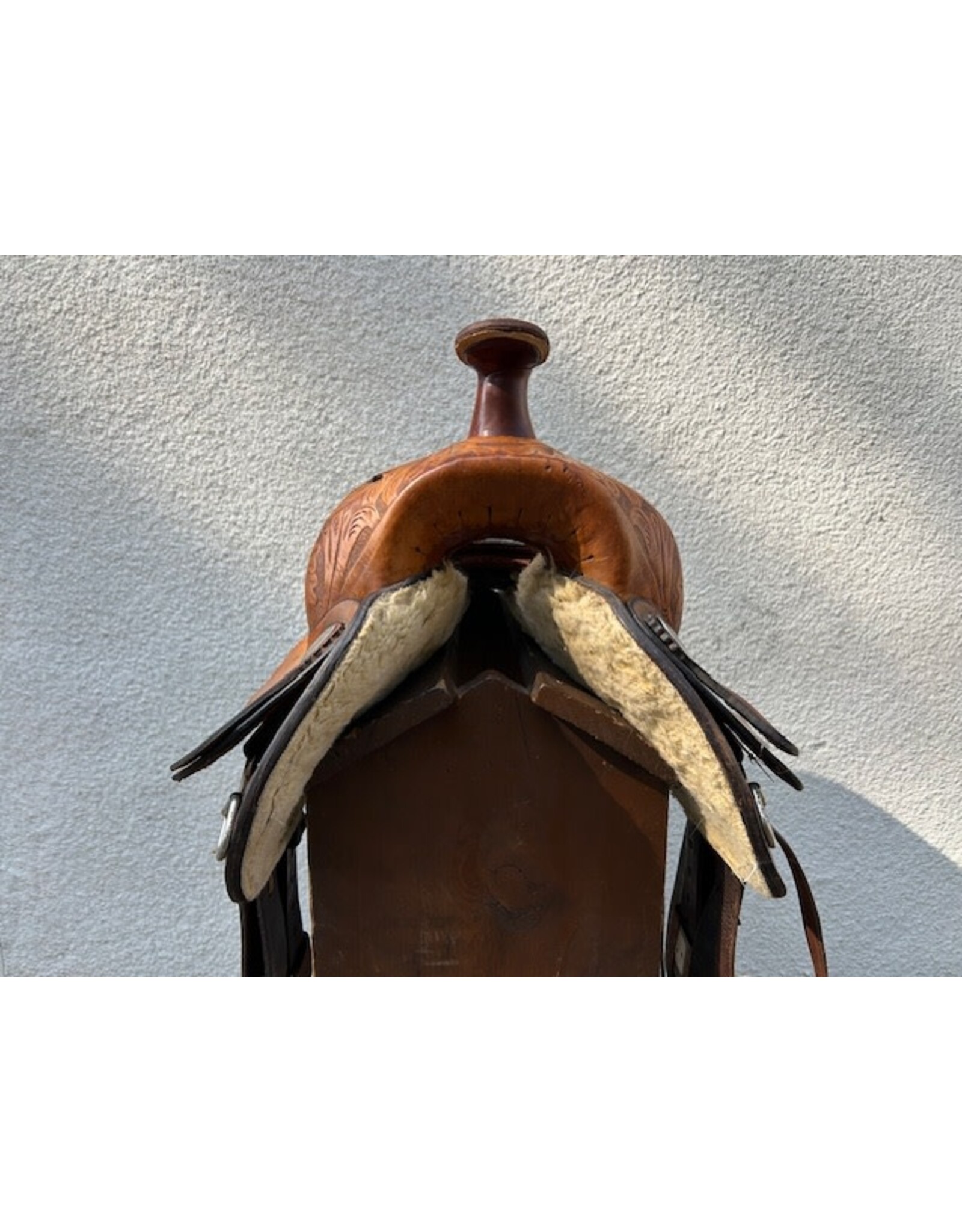 Crates Trail Saddle 17" Seat 6.5" Gullet