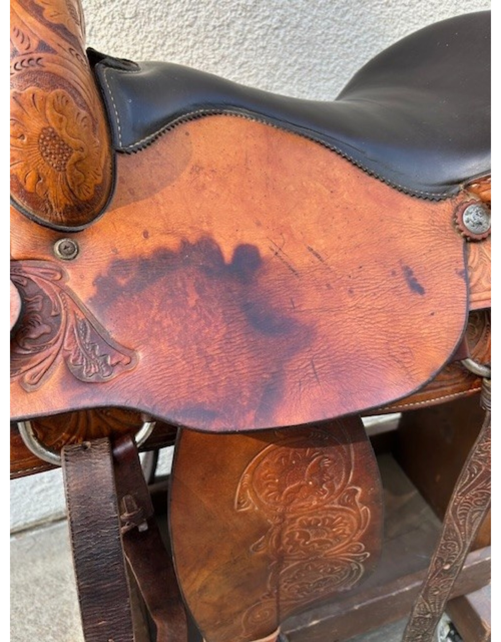 Crates Trail Saddle 17" Seat 6.5" Gullet