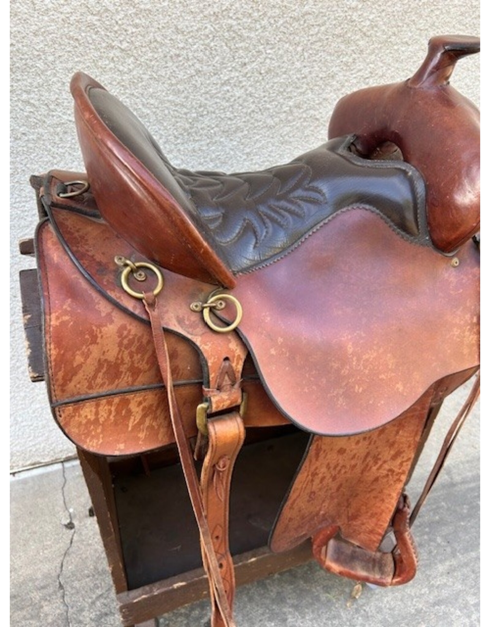 Tucker High Plains 260 Style 15.5" Seat, Wide Tree