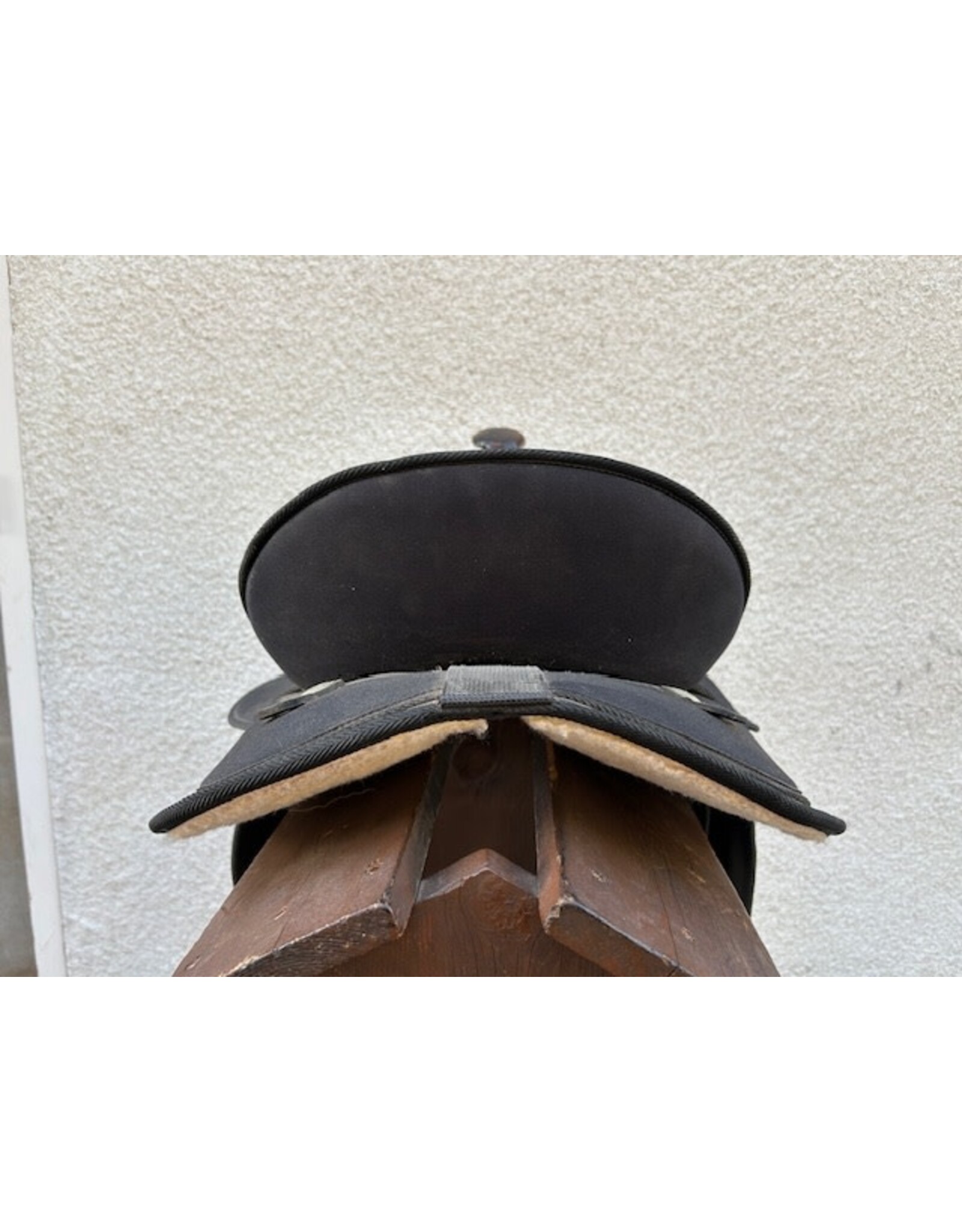 Abetta Synthetic 15" Seat FQHB