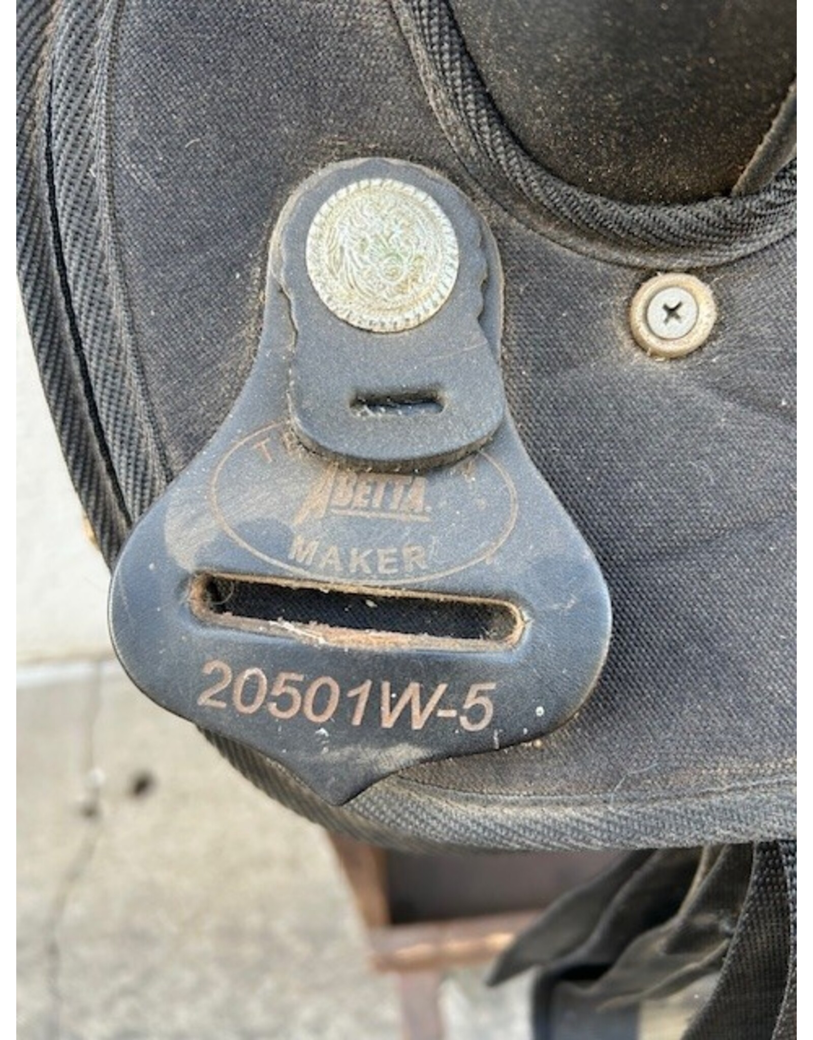 Abetta Synthetic 15" Seat FQHB