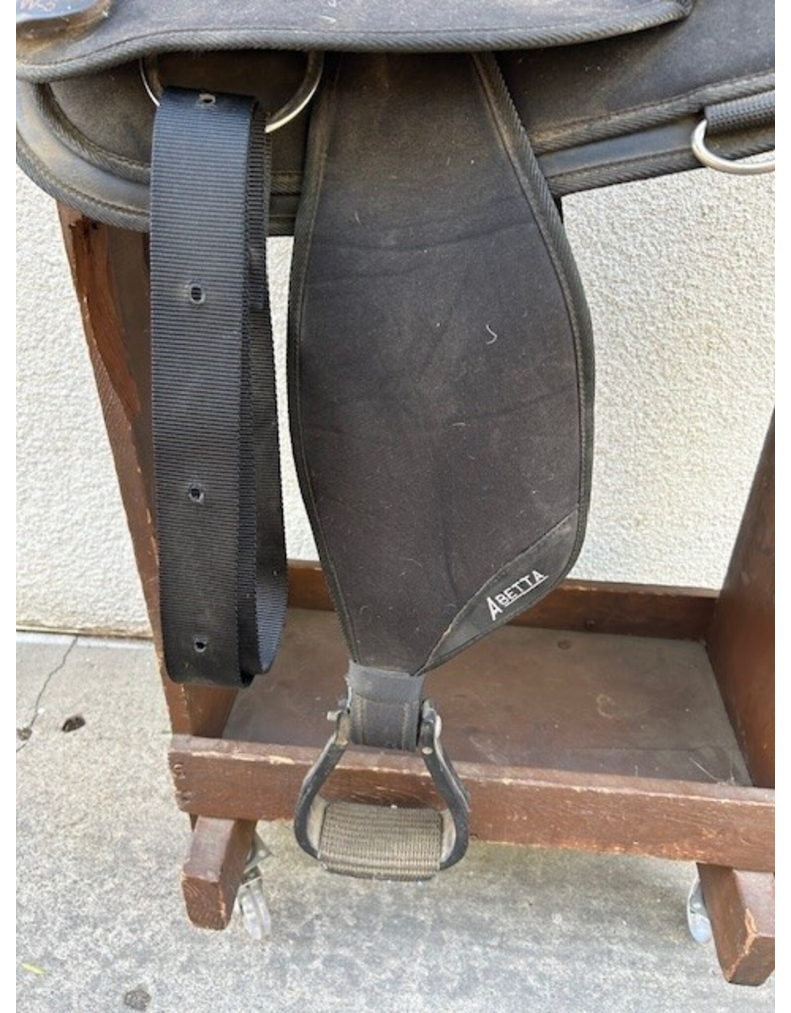 Abetta Synthetic 15" Seat FQHB