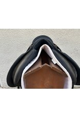 Wintec XCH Dressage Saddle 18" Seat