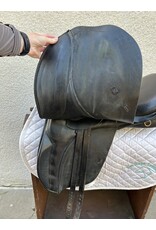 Wychanger Barton Dressage Saddle 17.5" Seat 4.5" Gullet