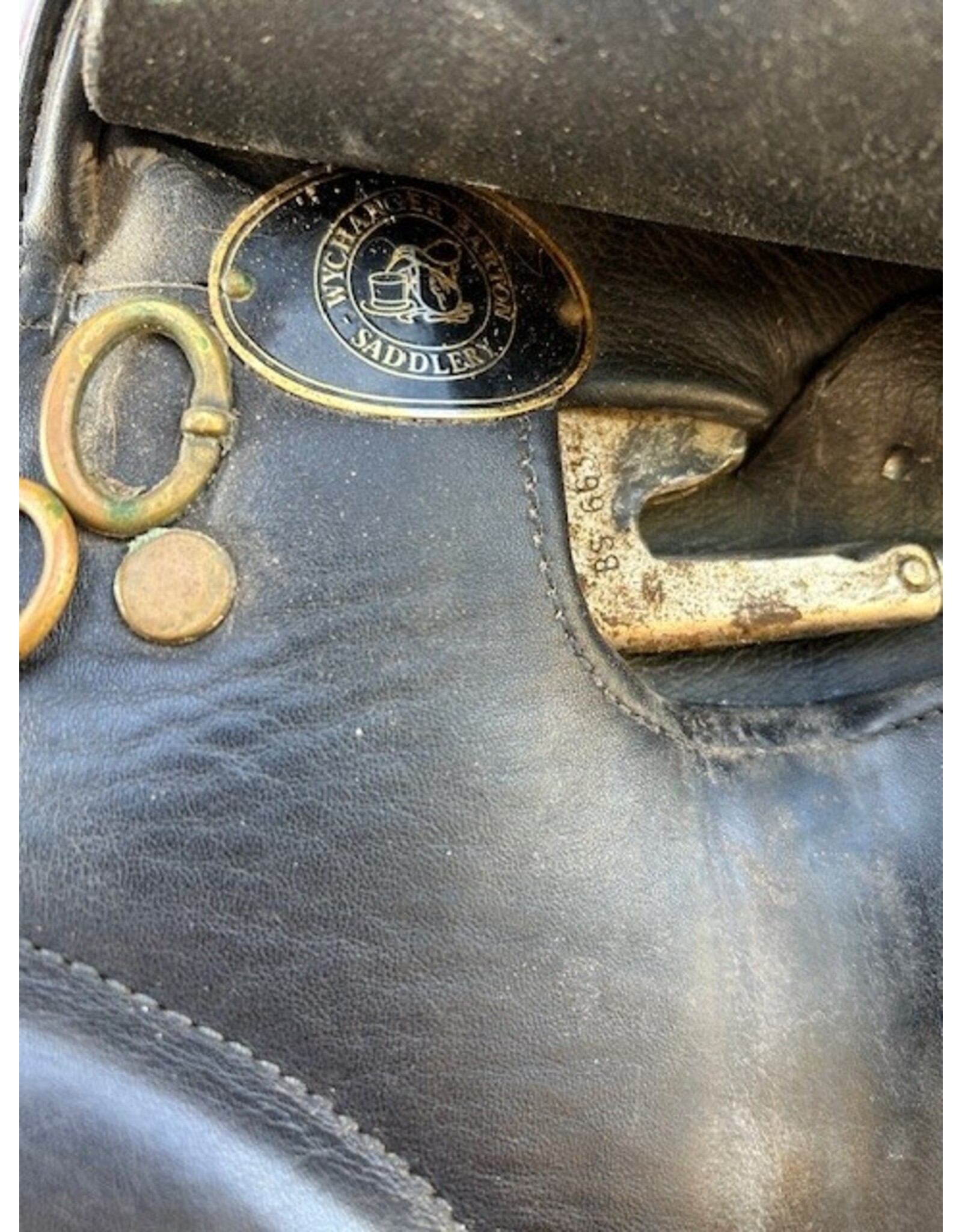 Wychanger Barton Dressage Saddle 17.5" Seat 4.5" Gullet