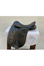 Wychanger Barton Dressage Saddle 17.5" Seat 4.5" Gullet